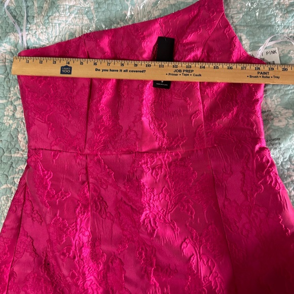 Lulu’s New with Tags, hot pink jacquard midi dress, one shoulder, size XL - Picture 8 of 9